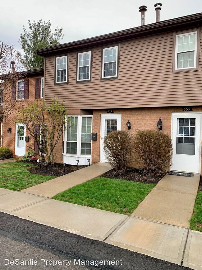Foto del edificio - 2 br, 1.5 bath House - 663 Newton Square