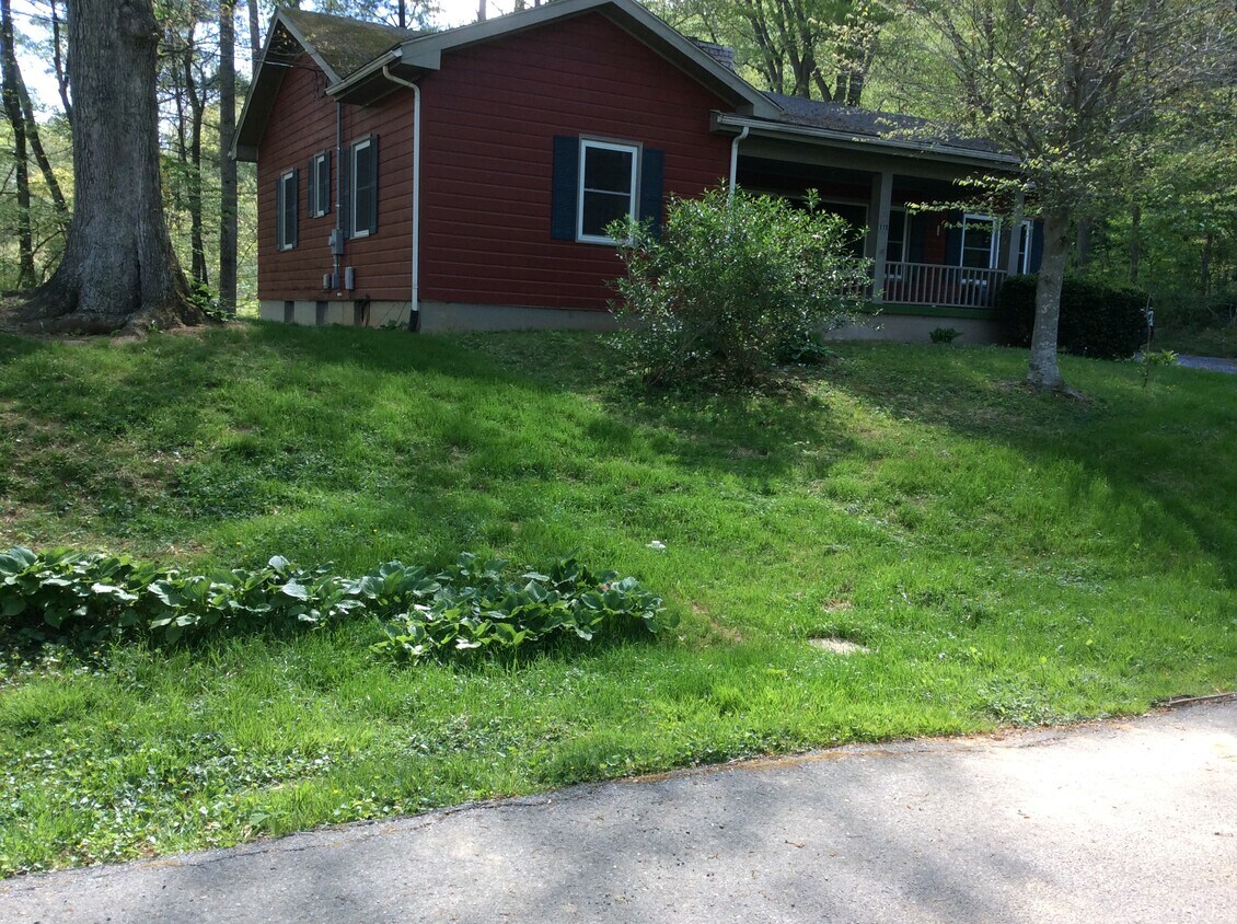 117 Culpepper Dr, Waynesville, NC 28786 House Rental in Waynesville