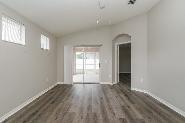 Foto del edificio - 8350 Crescent Moon Dr