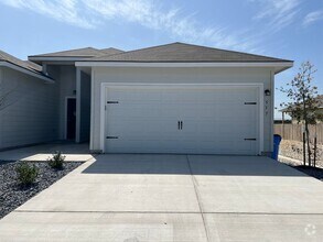 Building Photo - 637 Grayson Ln