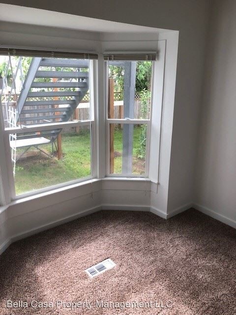 Building Photo - 3 br, 1 bath House - 797 East Main, Unit A