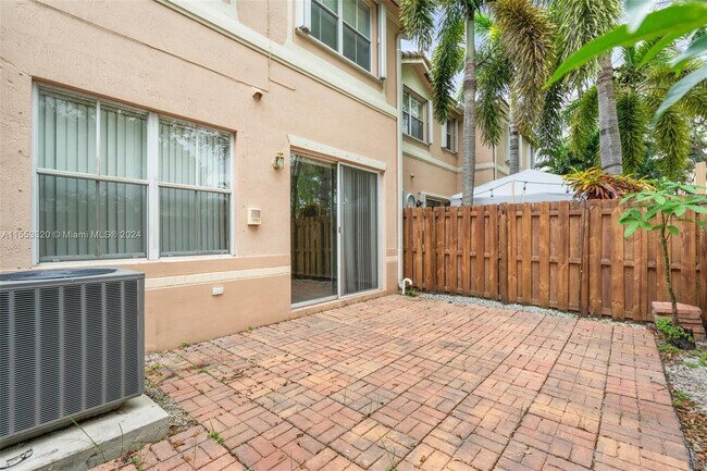 Building Photo - 12457 SW 124th St