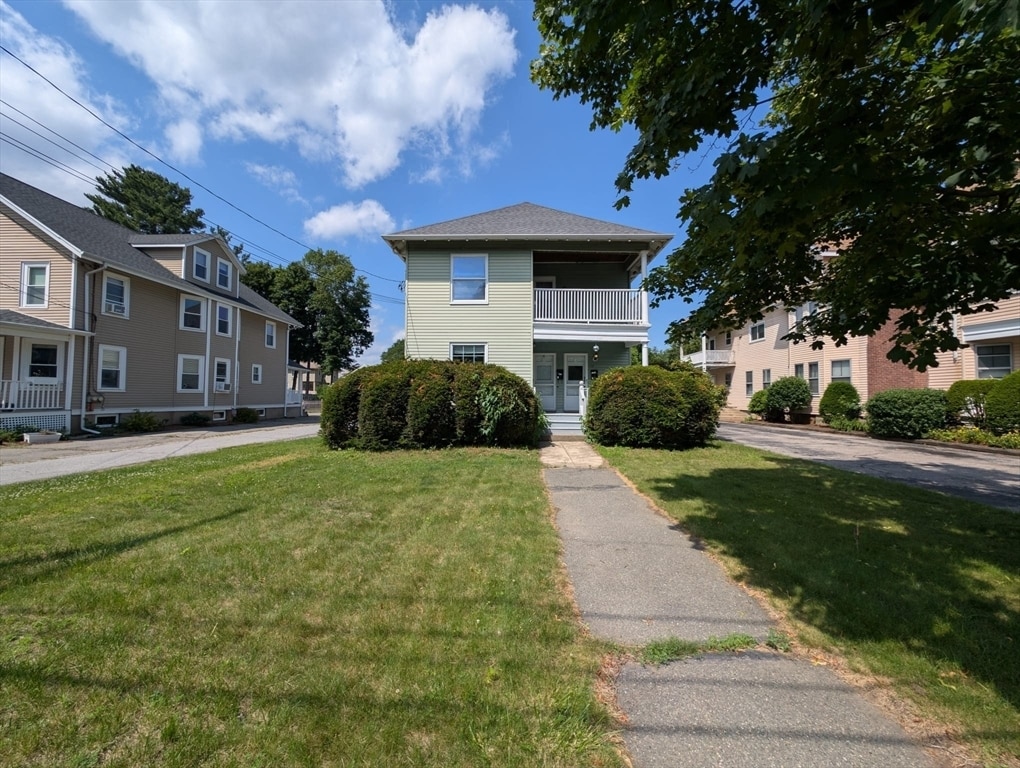 Primary Photo - 18 Pond St