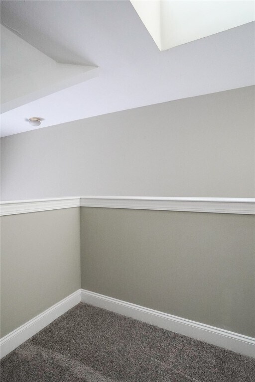Foto del edificio - 310 Exchange Blvd