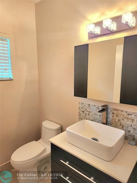 Foto del edificio - 956 NW 126th Terrace