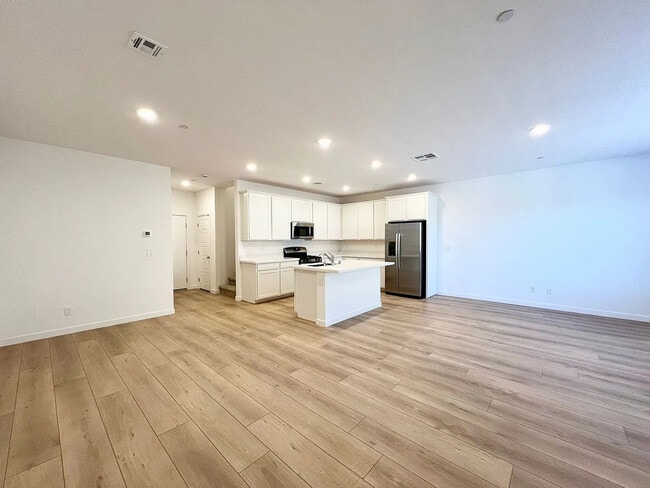 Foto del edificio - 264 Walsh Peak Ave