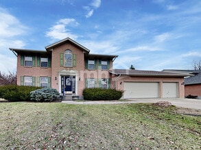 Building Photo - 6471 Willow Bend Dr