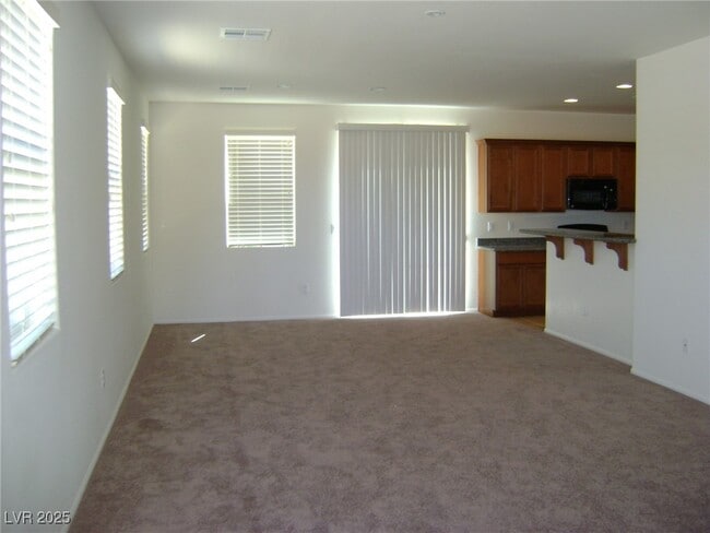 Building Photo - 793 Looking Bear Ct