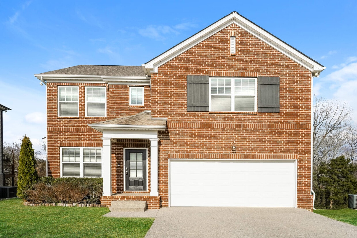 Primary Photo - 1040 Solomon Ln