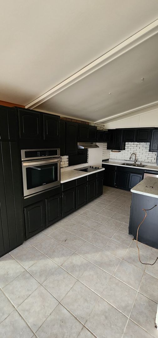 403 Hennepin St Unit 1 (Upstairs), Granville, IL 61326 Room for Rent