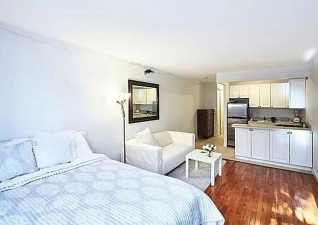 Building Photo - 0 bedroom in New York NY 10010