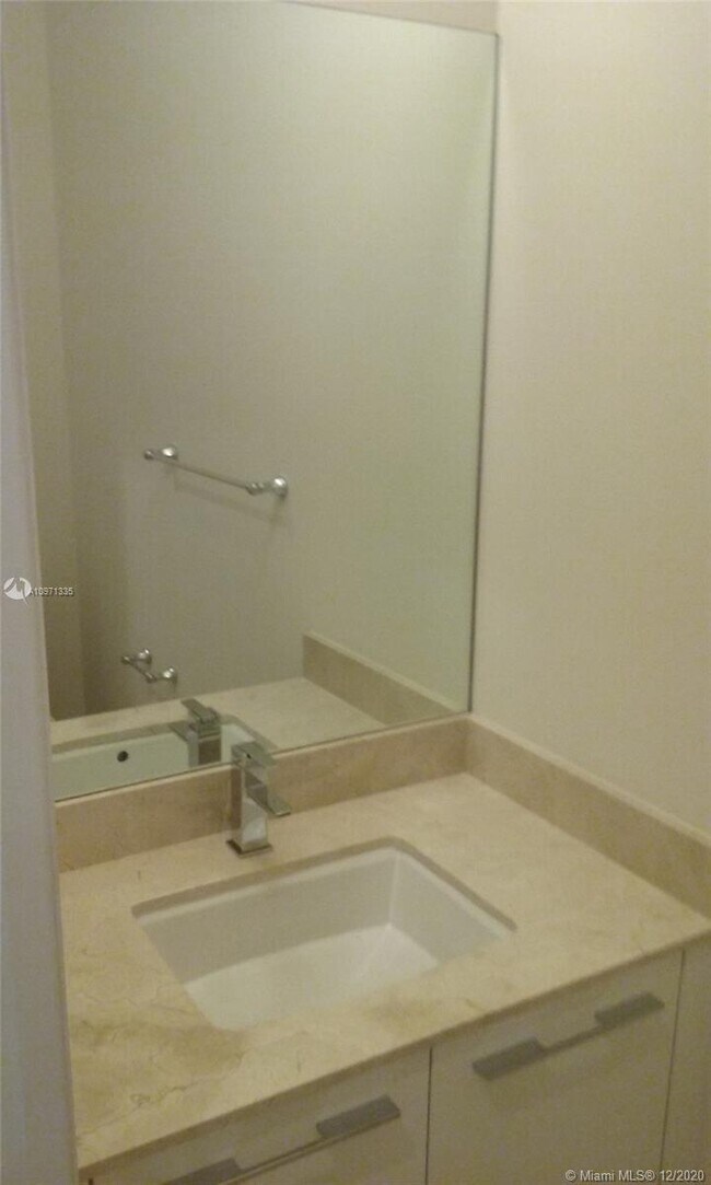 Foto del edificio - 8458 NW 52nd St 8458 Doral Fl 33166