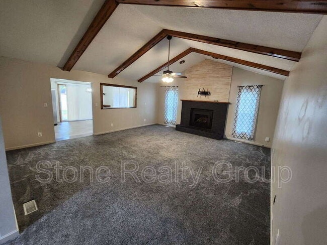 Foto del edificio - 35 Ridgecrest Ct