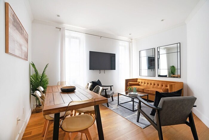 Foto principal - 403-3C Newly renovated 3br in prime UES