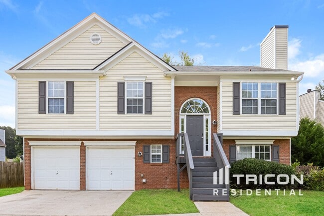 Building Photo - 443 Darter Dr NW