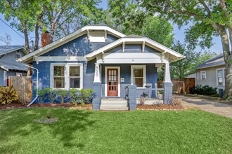 Building Photo - 530 Frasier St