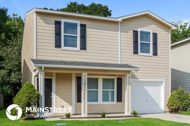 Building Photo - 204 Farmington Dr