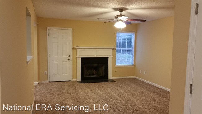 Building Photo - 1682 Village Place Cir NE