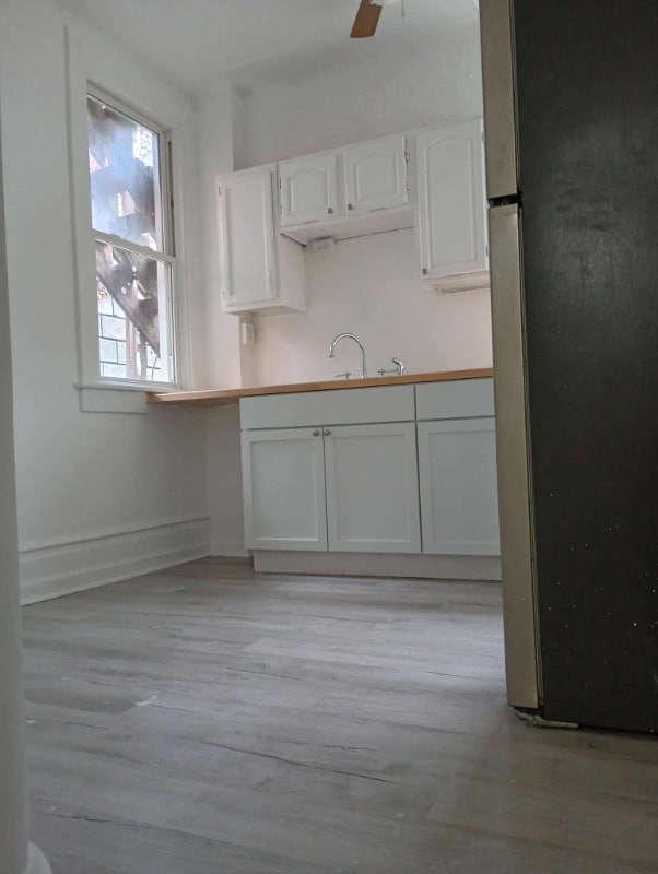 Building Photo - 225 Charles St