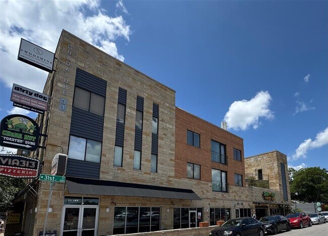 Foto del edificio - 3016 Guadalupe St