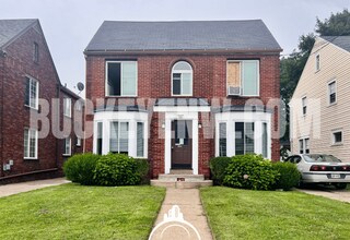 Building Photo - 3809 Torrance Dr