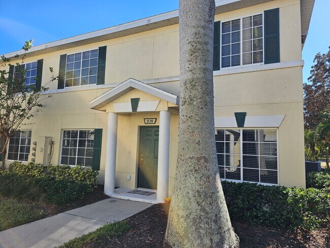 Foto del edificio - 232 Cape Harbour Loop
