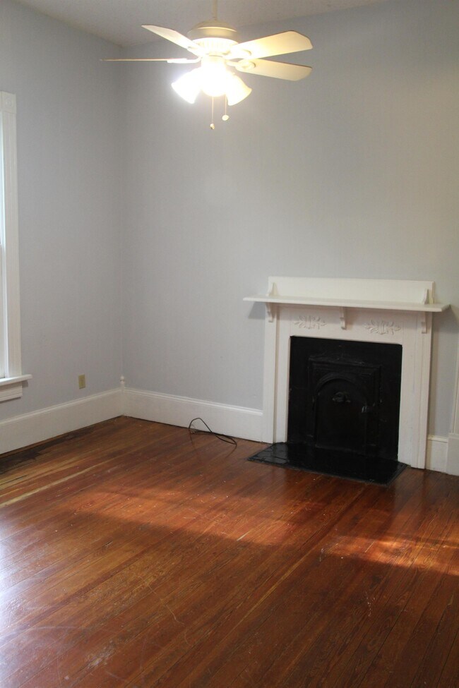 Foto del edificio - 459 Glenwood Ave SE