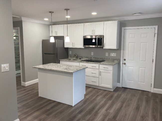 Foto del edificio - 1 McCall Rd