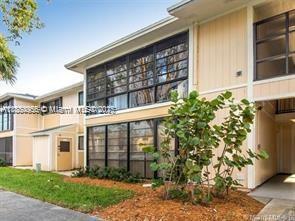 Foto principal - 9717 Hammocks Blvd