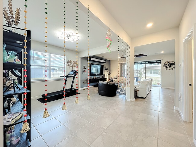 Foto del edificio - 1021 Savannah Palms Blvd