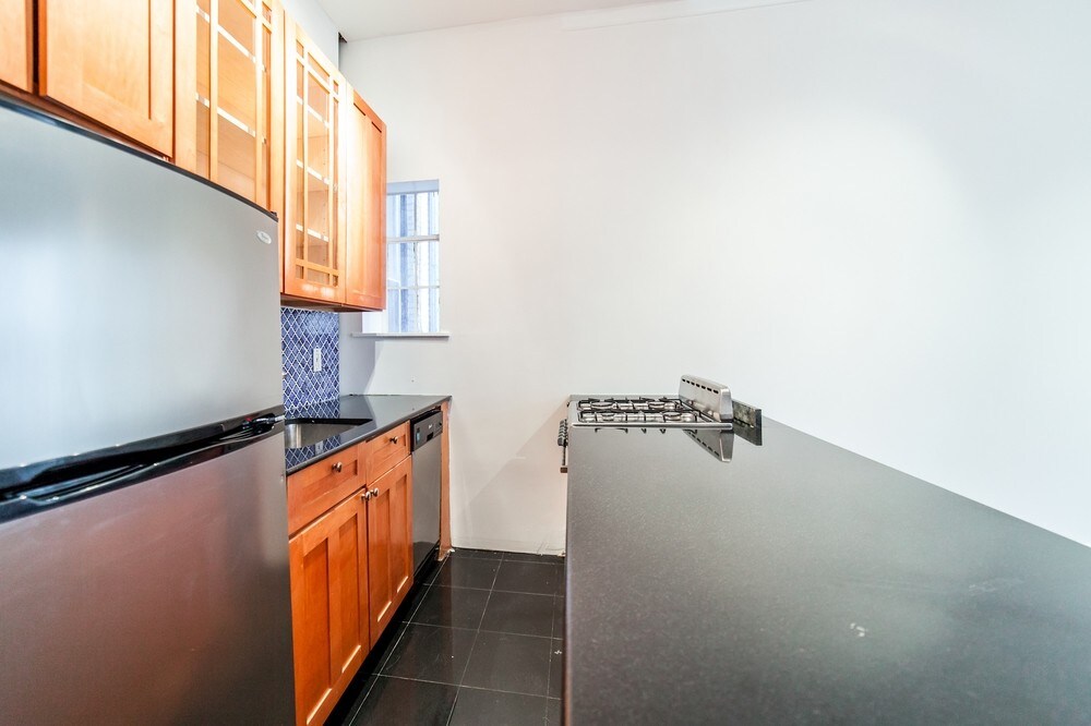 Foto principal - 59 E 66th St