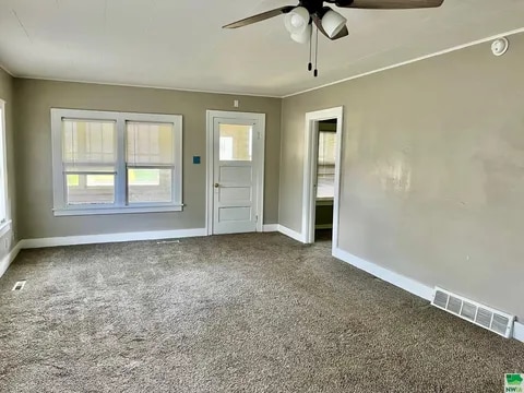 Building Photo - 122 Walnut St