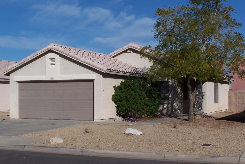 Primary Photo - 16925 N 157th Ave