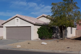 Building Photo - 16925 N 157th Ave