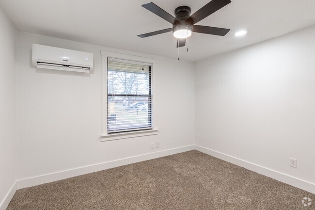 1 habitación, 1 baño - 576 pies cuadrados - Dormitorio - Flats at 2875 - Newly-Renovated Single-Story!