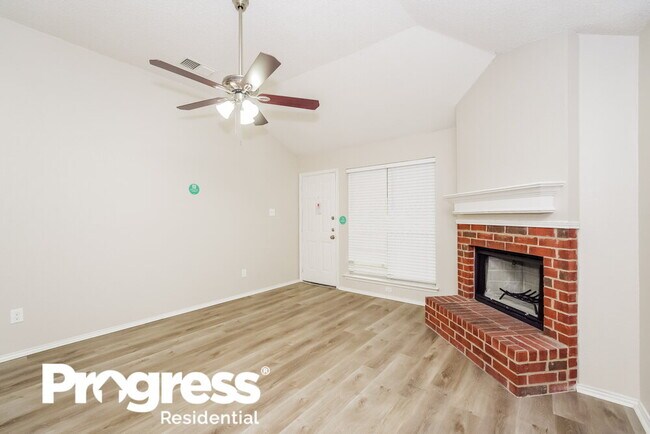 Building Photo - 5905 Aloe Ct