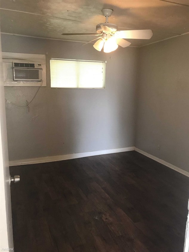 Building Photo - 1 br, 1 bath  - Starlight Apartment # 24