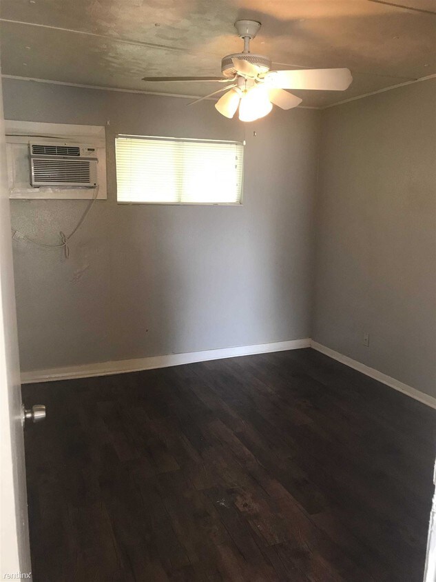 Foto del edificio - 1 br, 1 bath  - Starlight Apartment # 24