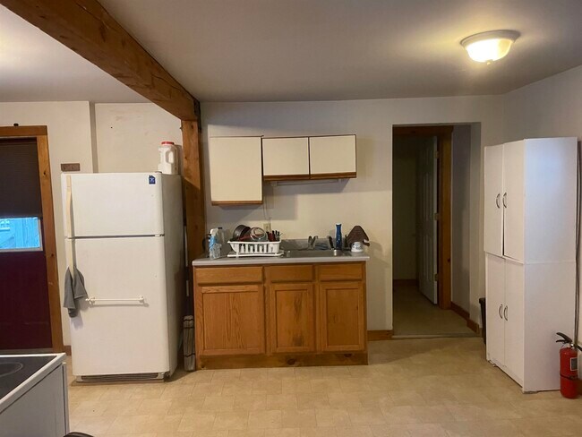 Foto del edificio - 301 Lower Main St E