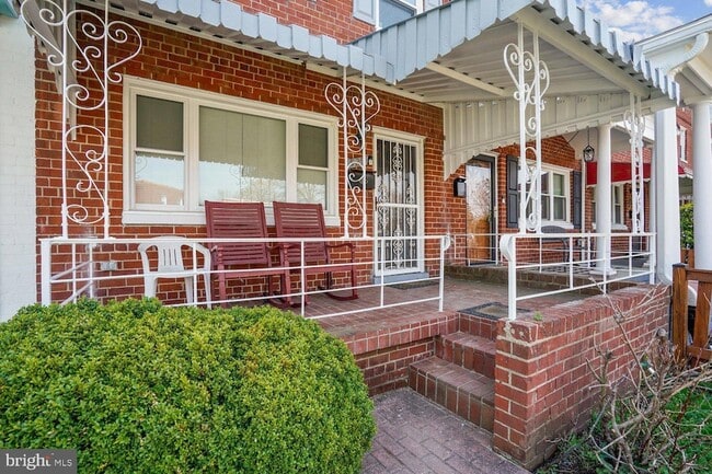 Photo - 525 E Duncan Ave Townhome