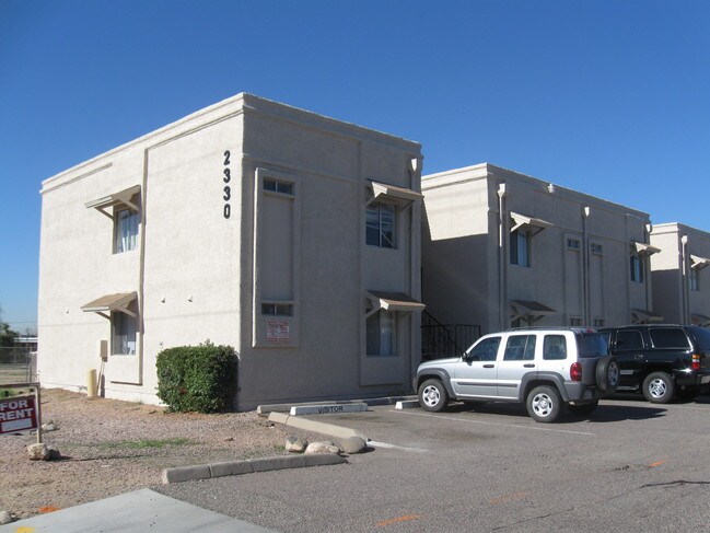 Building Photo - Black Canyon Heights
