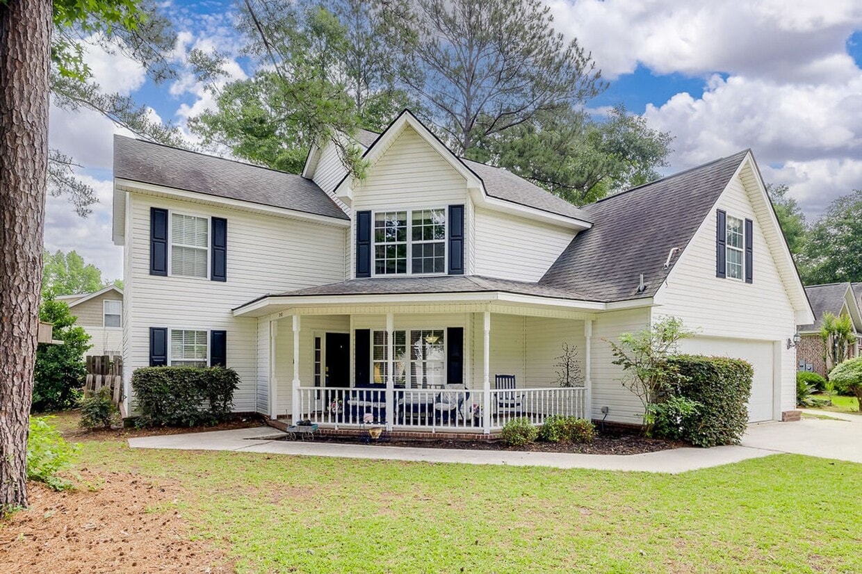 Primary Photo - 4 Bedroom 3 Bath home located in the heart...