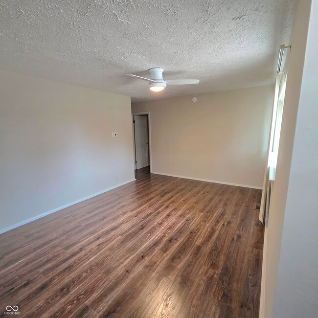 Foto del edificio - 4134 N Grand Ave