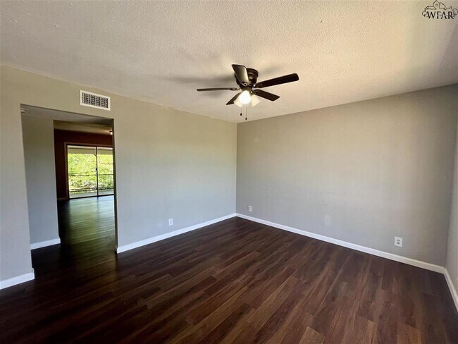 Building Photo - 2316 Buchanan St