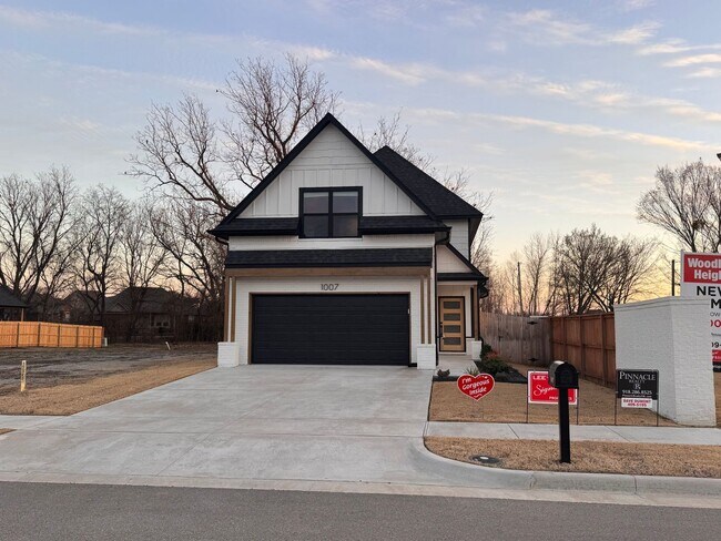 Building Photo - 4 bedrooms - 3 full baths - Brand New