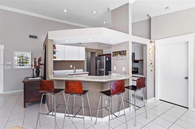 Foto del edificio - 4501 NW 102nd Ct