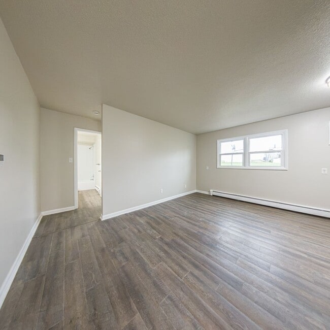 Foto del edificio - 104 2nd St NW