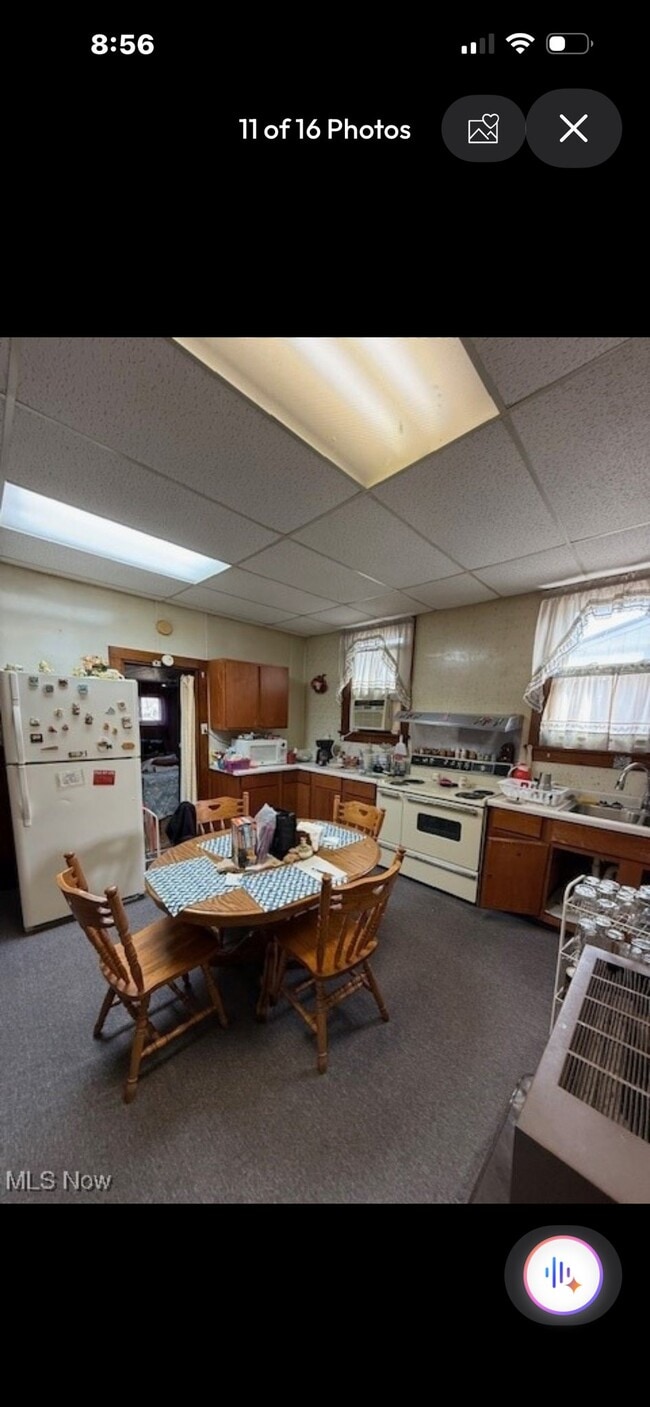 Building Photo - 323 Trenton Ave