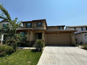 Building Photo - 6041 Oberlander Dr
