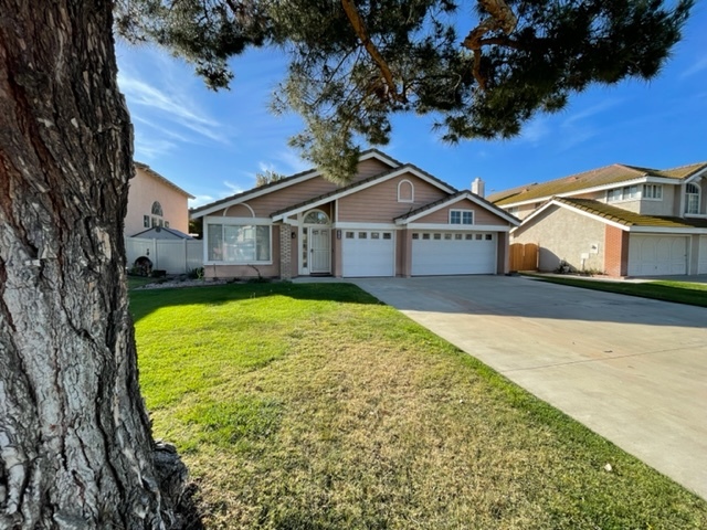 Building Photo - 2956 Bronco Dr